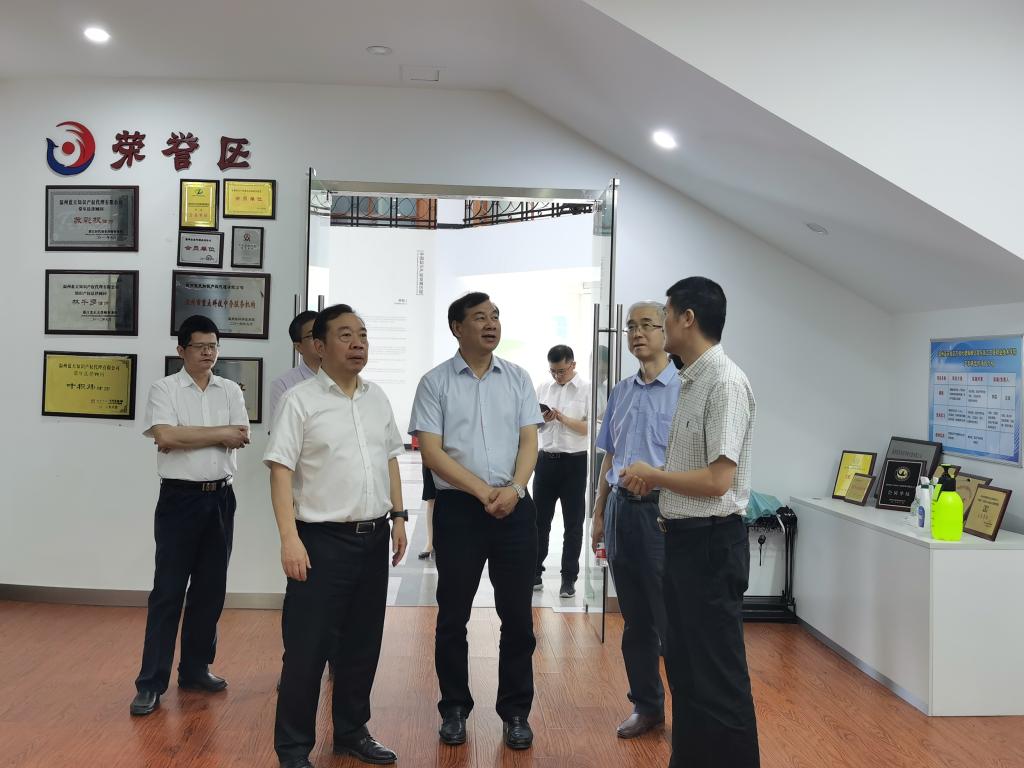 杭钢老总_杭钢炼铁厂(2)